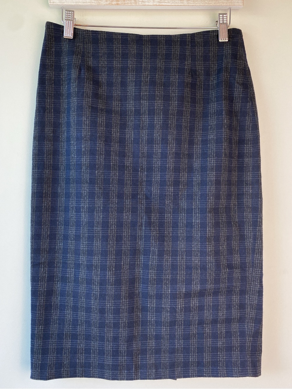 Peruvian Connection Womens Plaid Pencil Skirt 4 Navy Grey Straight Classic